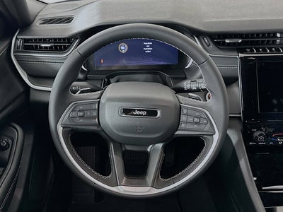 2025 Jeep Grand Cherokee GRAND CHEROKEE L LAREDO 4X4