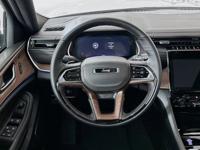 2025 Jeep Grand Cherokee GRAND CHEROKEE L SUMMIT 4X4