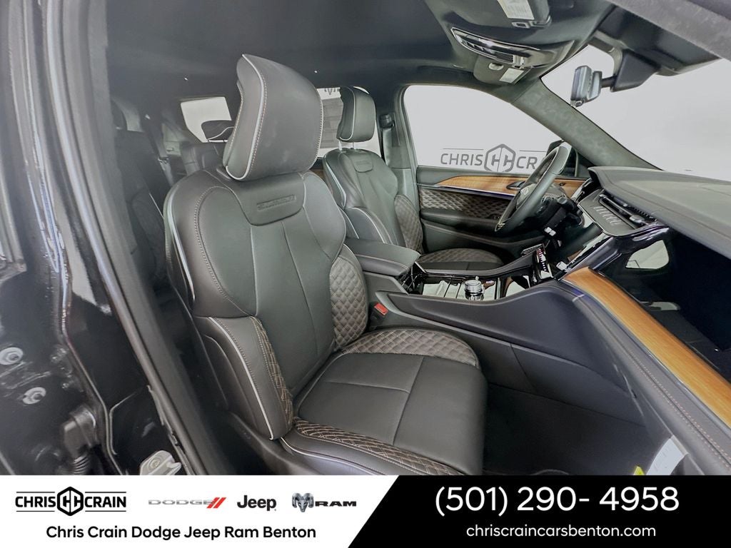 2026 Jeep Grand Cherokee GRAND CHEROKEE L SUMMIT 4X4