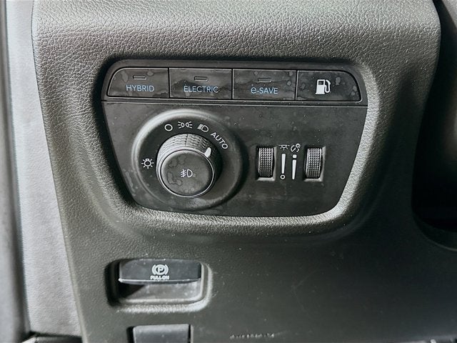 2022 Jeep Grand Cherokee 4xe Trailhawk 4x4