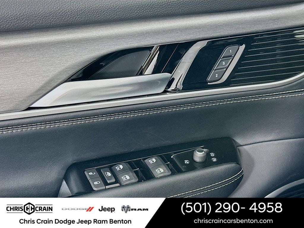 2025 Jeep Wagoneer WAGONEER CARBIDE 4X4