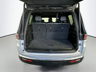 2022 Jeep Wagoneer Series III 4x4