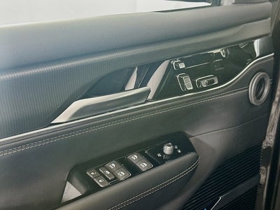 2026 Jeep Grand Wagoneer GRAND WAGONEER SUMMIT OBSIDIAN 4X4