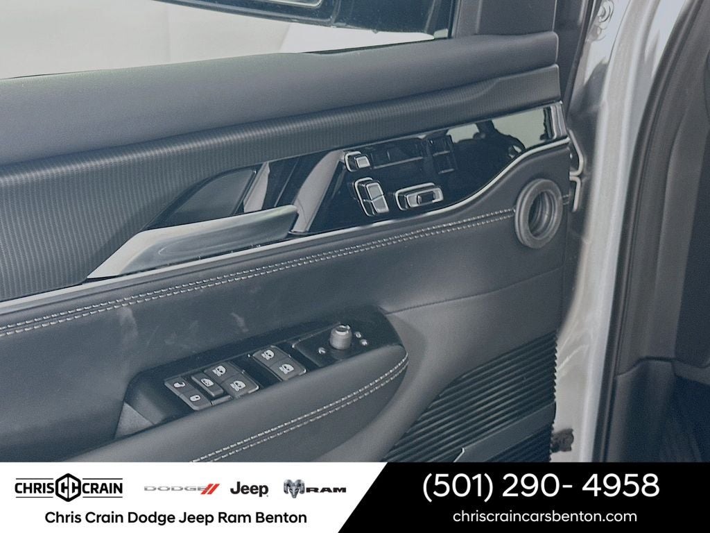 2026 Jeep Grand Wagoneer GRAND WAGONEER SUMMIT OBSIDIAN 4X4