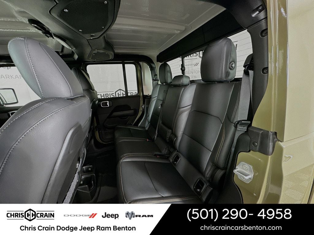 2026 Jeep Gladiator GLADIATOR SAHARA 4X4