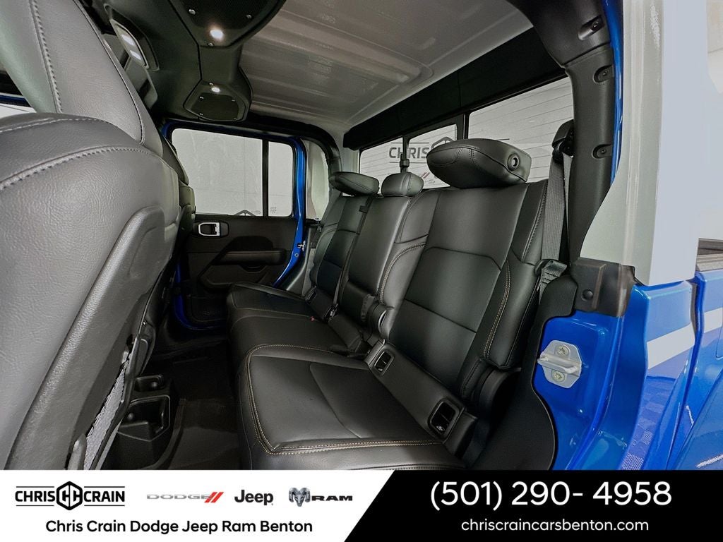 2026 Jeep Gladiator GLADIATOR SAHARA 4X4