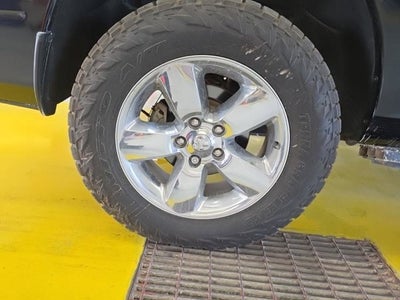 2017 RAM 1500 Lone Star Crew Cab 4x4 5'7' Box