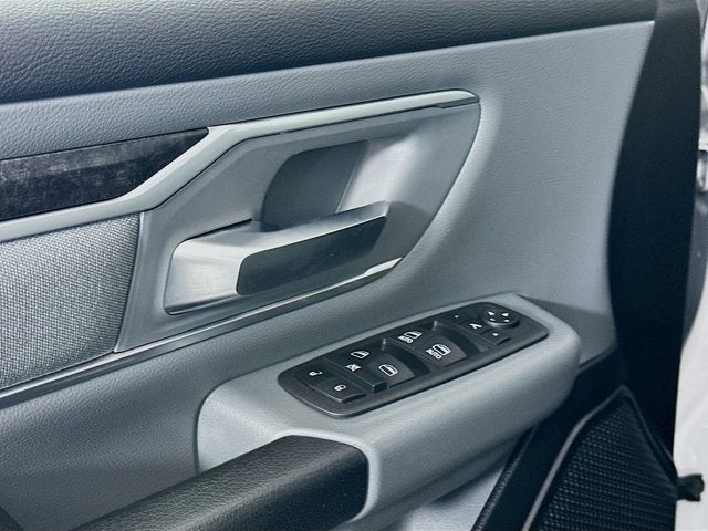 2023 RAM 1500 Big Horn Crew Cab 4x2 5'7' Box