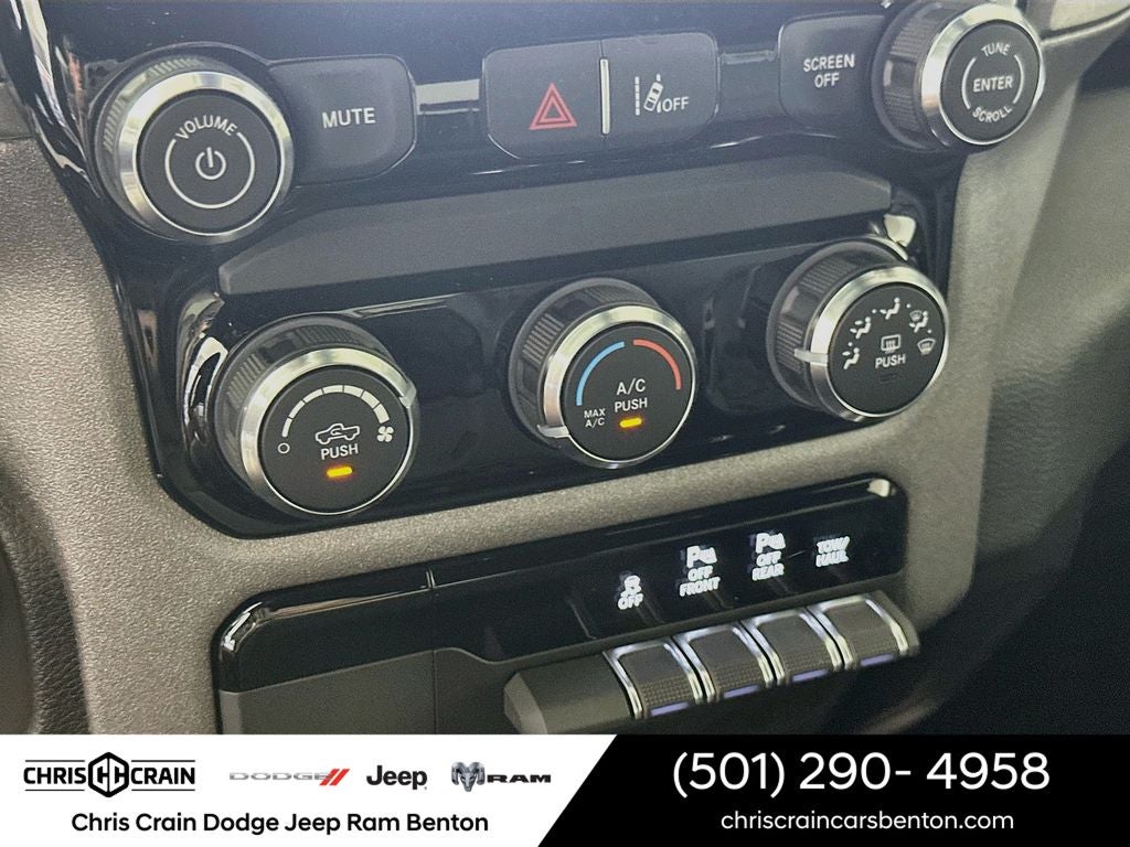 2026 RAM 1500 RAM 1500 TRADESMAN CREW CAB 4X2 6'4' BOX
