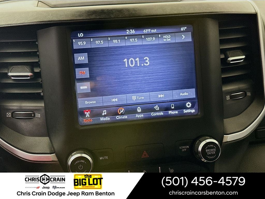 2020 RAM 1500 Big Horn Crew Cab 4x4 5'7' Box