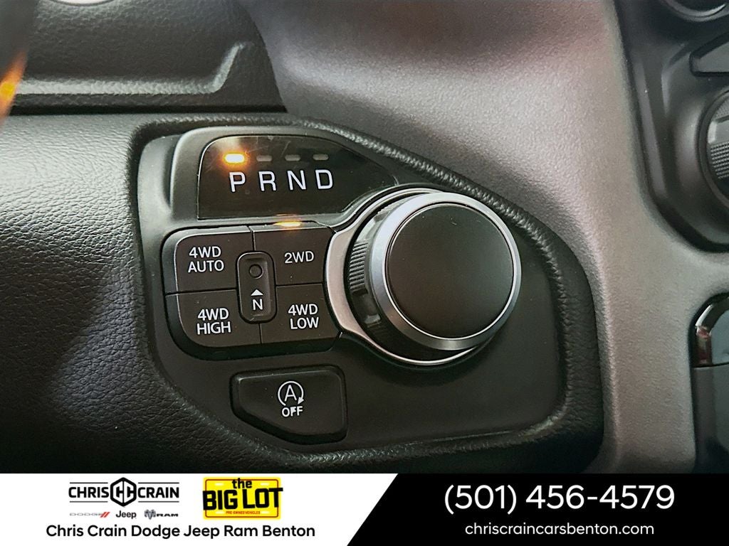 2020 RAM 1500 Big Horn Crew Cab 4x4 5'7' Box