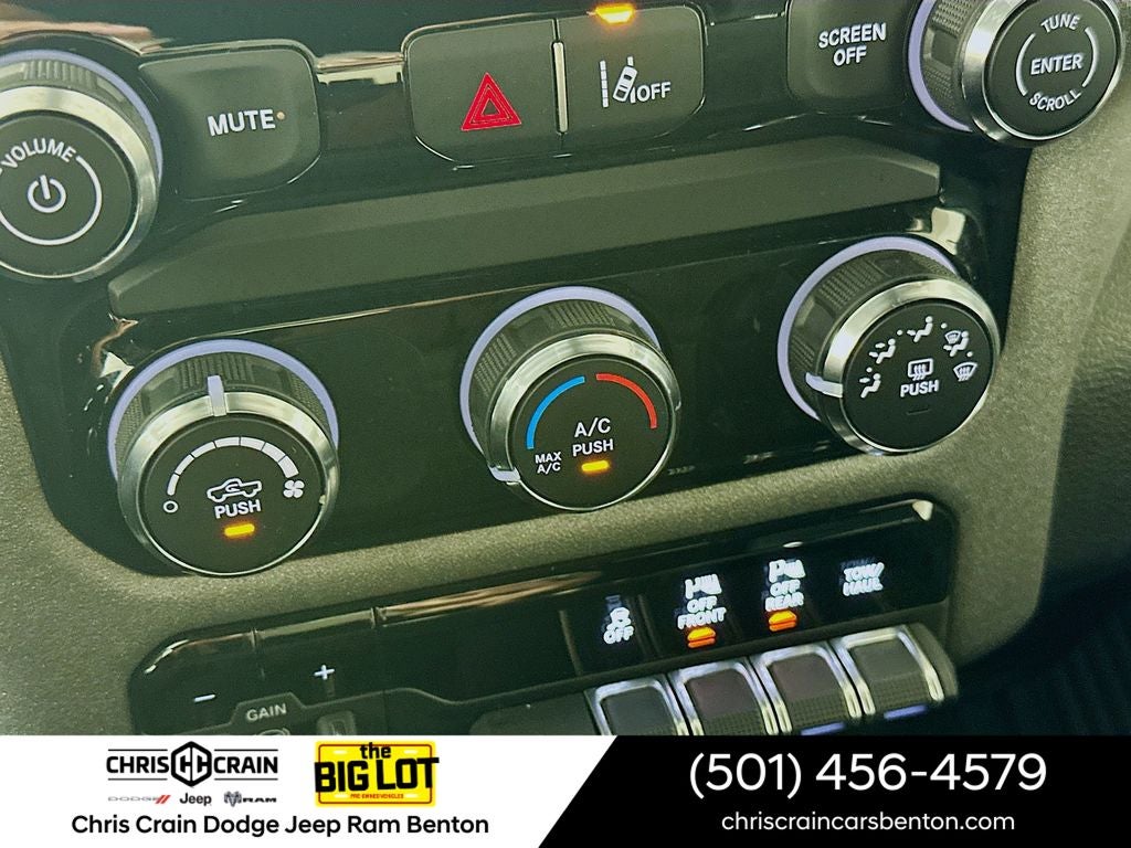 2025 RAM 1500 Warlock Crew Cab 4x4 5'7' Box