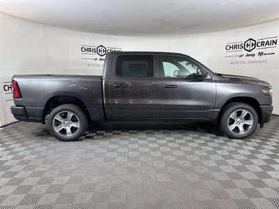 2027 RAM Ram 1500 RAM 1500 EXPRESS CREW CAB 4X4 5'7' BOX