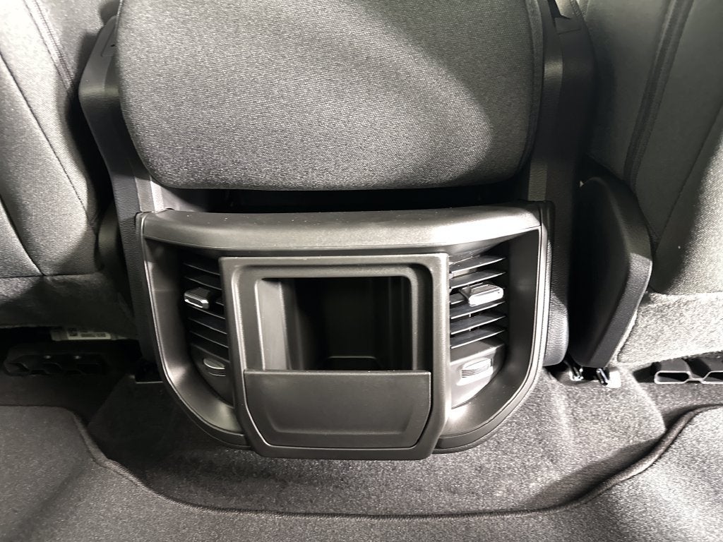 2027 RAM Ram 1500 RAM 1500 EXPRESS CREW CAB 4X4 5'7' BOX
