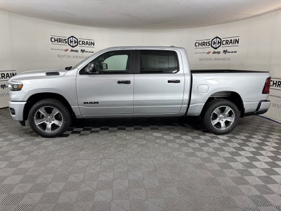 2027 RAM Ram 1500 RAM 1500 EXPRESS CREW CAB 4X4 5'7' BOX