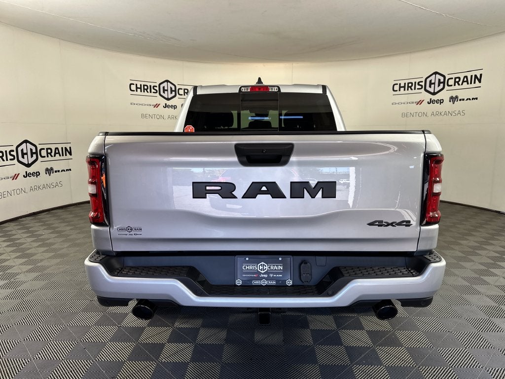 2027 RAM Ram 1500 RAM 1500 EXPRESS CREW CAB 4X4 5'7' BOX