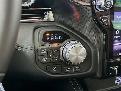 2026 RAM Ram 1500 RAM 1500 LIMITED CREW CAB 4X4 5'7' BOX