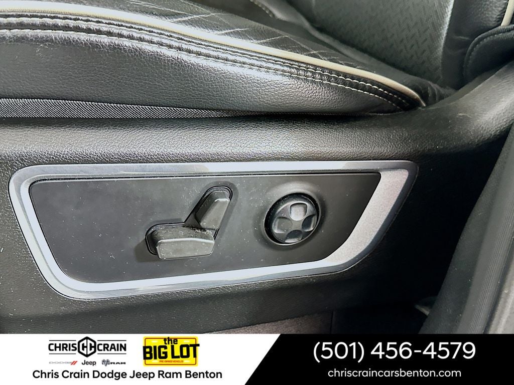 2021 RAM 1500 Laramie Crew Cab 4x4 5'7' Box