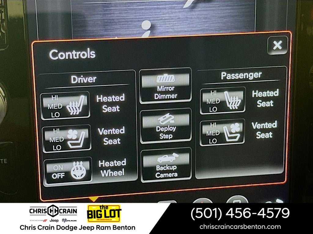 2021 RAM 1500 Laramie Crew Cab 4x4 5'7' Box