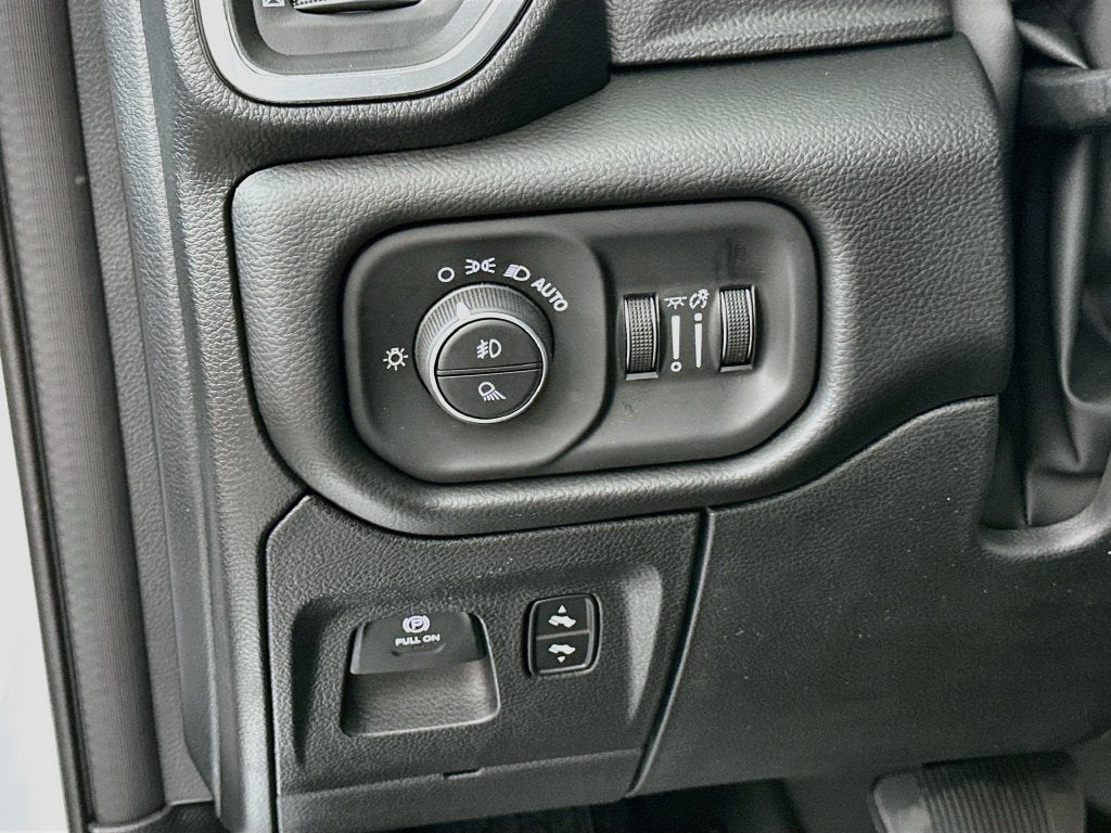 2027 RAM Ram 1500 RAM 1500 LARAMIE CREW CAB 4X4 5'7' BOX