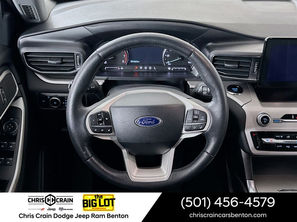 2024 Ford Explorer XLT