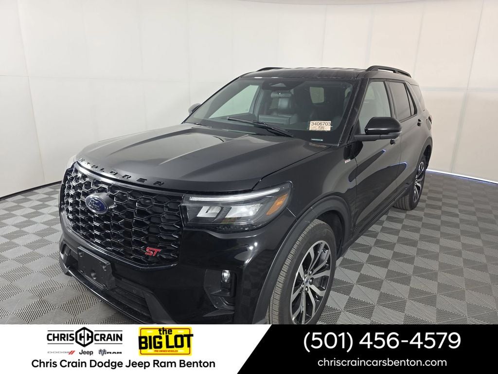 2025 Ford Explorer ST-Line