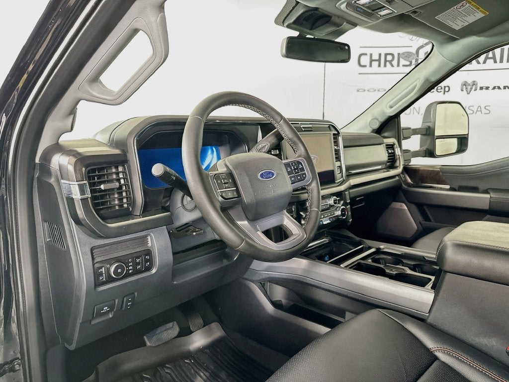 2026 Ford F-350 LARIAT