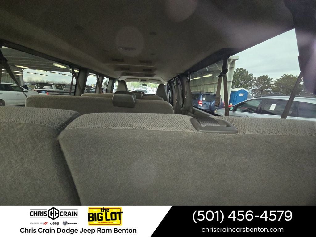 2025 Chevrolet Express Passenger RWD 3500 Extended Wheelbase LS