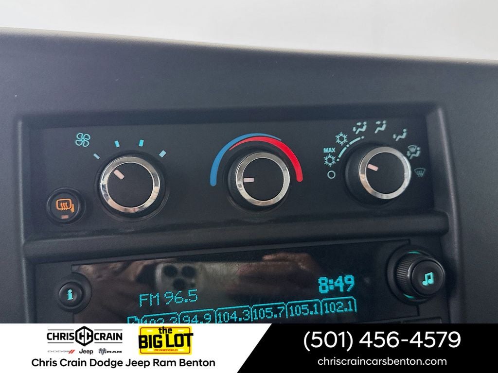 2025 Chevrolet Express Passenger RWD 3500 Extended Wheelbase LS