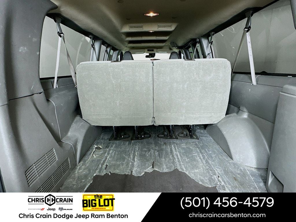 2023 Chevrolet Express Passenger RWD 3500 Extended Wheelbase LT