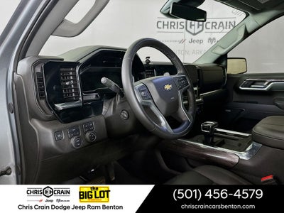 2025 Chevrolet Silverado 1500 4WD Crew Cab Short Bed LTZ