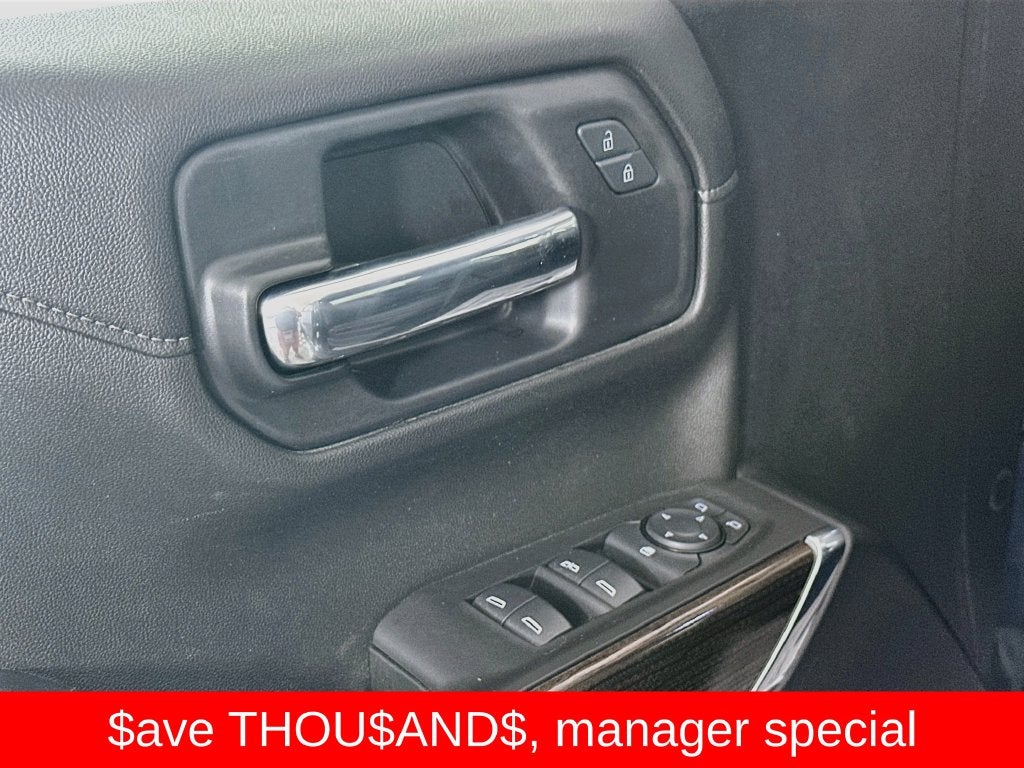 2021 Chevrolet Silverado 1500 4WD Crew Cab Short Bed LT