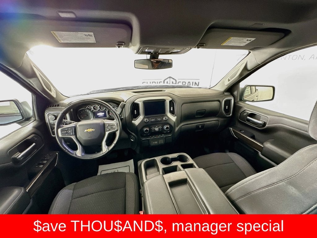 2021 Chevrolet Silverado 1500 4WD Crew Cab Short Bed LT