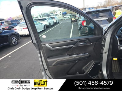 2025 GMC Acadia FWD Elevation