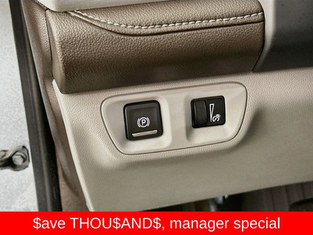 2023 GMC Acadia FWD SLT