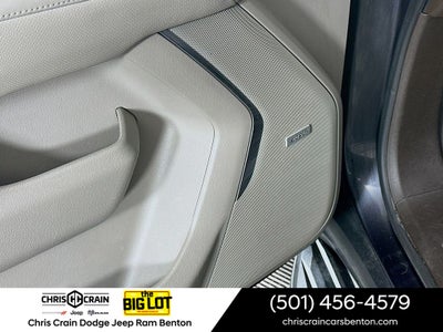 2023 GMC Yukon XL 4WD SLT