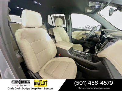 2023 Chevrolet Traverse FWD LS