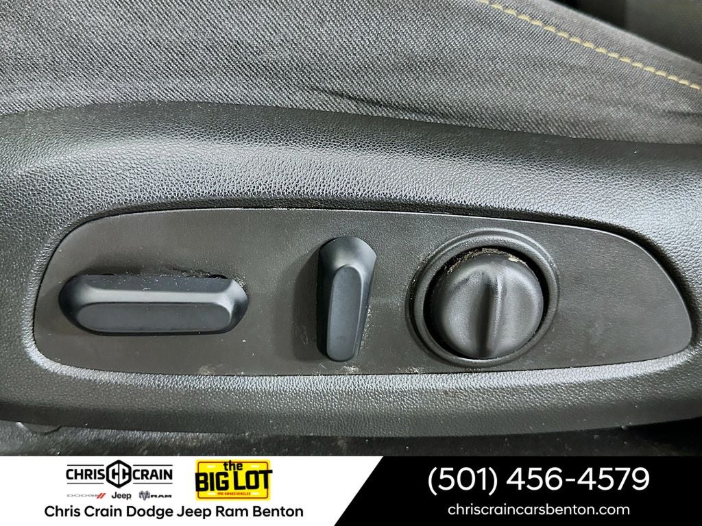 2020 Chevrolet Traverse FWD LT Cloth