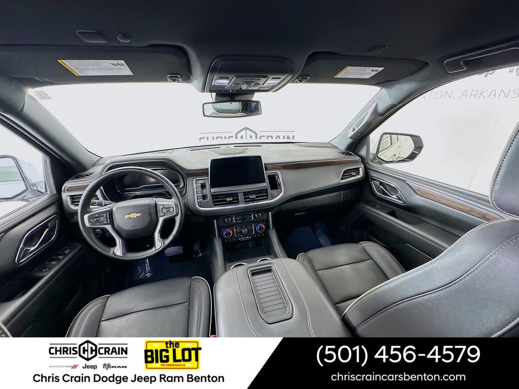 2023 Chevrolet Suburban 4WD Premier