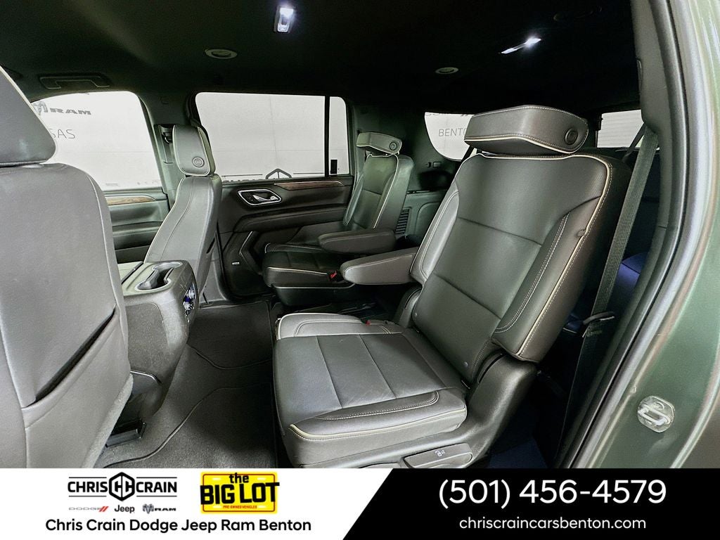 2023 Chevrolet Suburban 4WD Premier