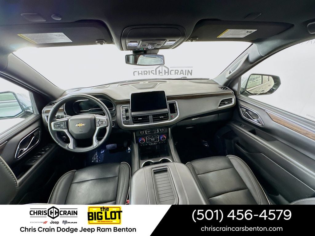 2023 Chevrolet Suburban 4WD Premier