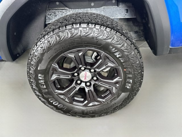 2023 GMC Canyon 4WD Crew Cab Short Box Elevation