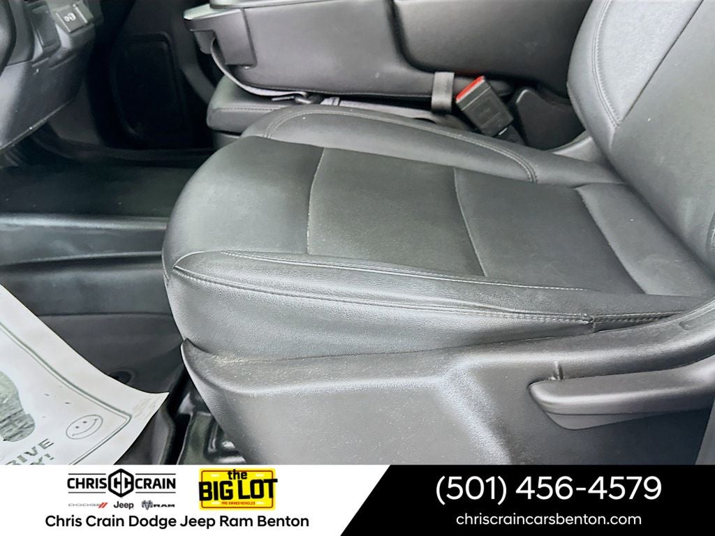 2023 GMC Sierra 1500 4WD Crew Cab Short Box Pro