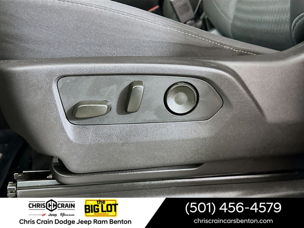 2024 GMC Sierra 1500 4WD Crew Cab Short Box Elevation with 3SB