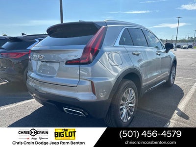 2025 Cadillac XT4 FWD Premium Luxury