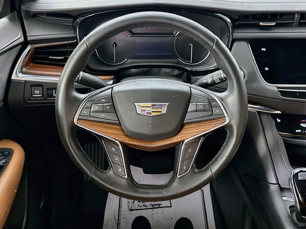 2025 Cadillac XT5 FWD Premium Luxury