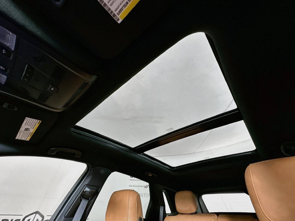 2025 Cadillac XT5 FWD Premium Luxury
