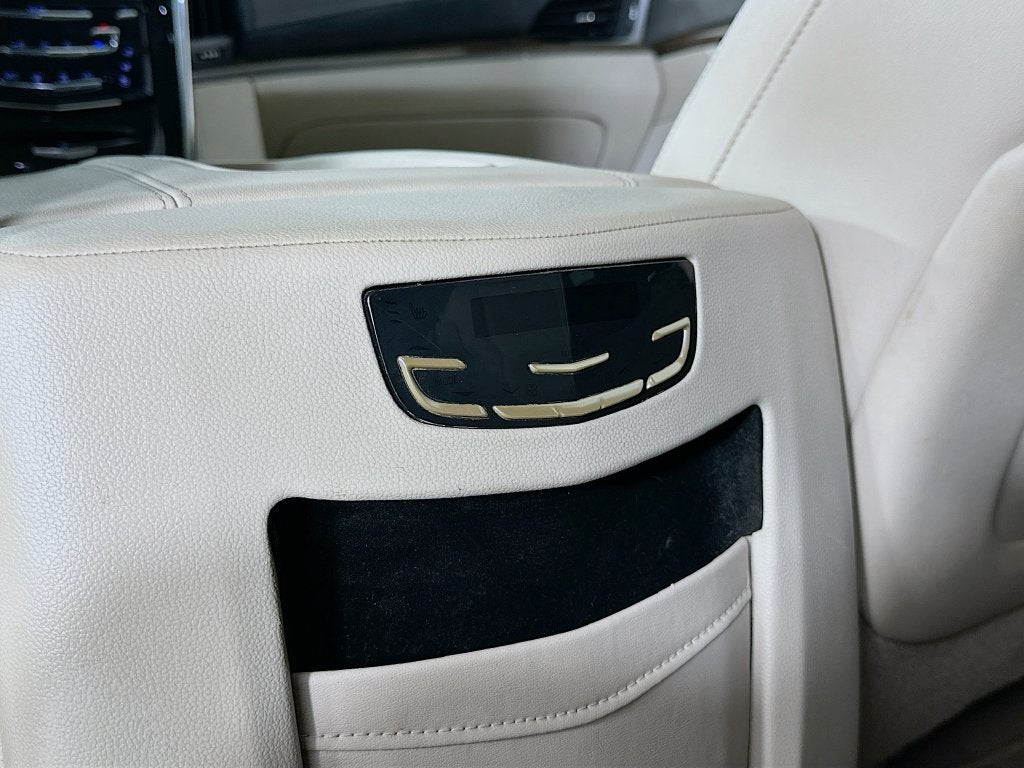 2019 Cadillac Escalade ESV Luxury