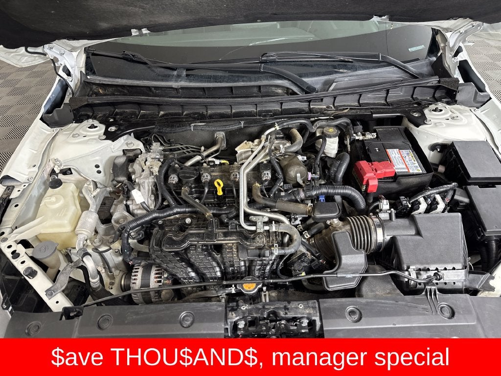 2022 Nissan Altima SR FWD