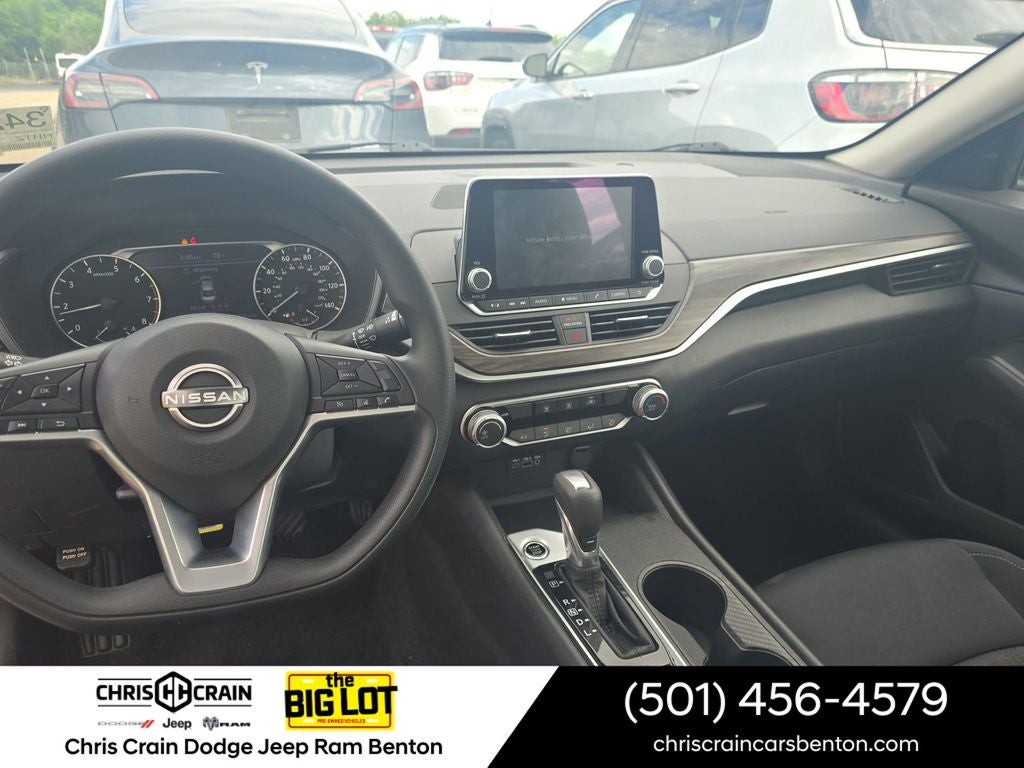 2025 Nissan Altima 2.5 SV